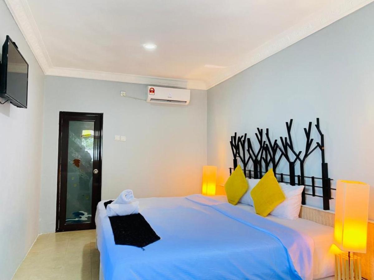 Fat Mermaid Guesthouse Pantai Cenang  Exterior foto