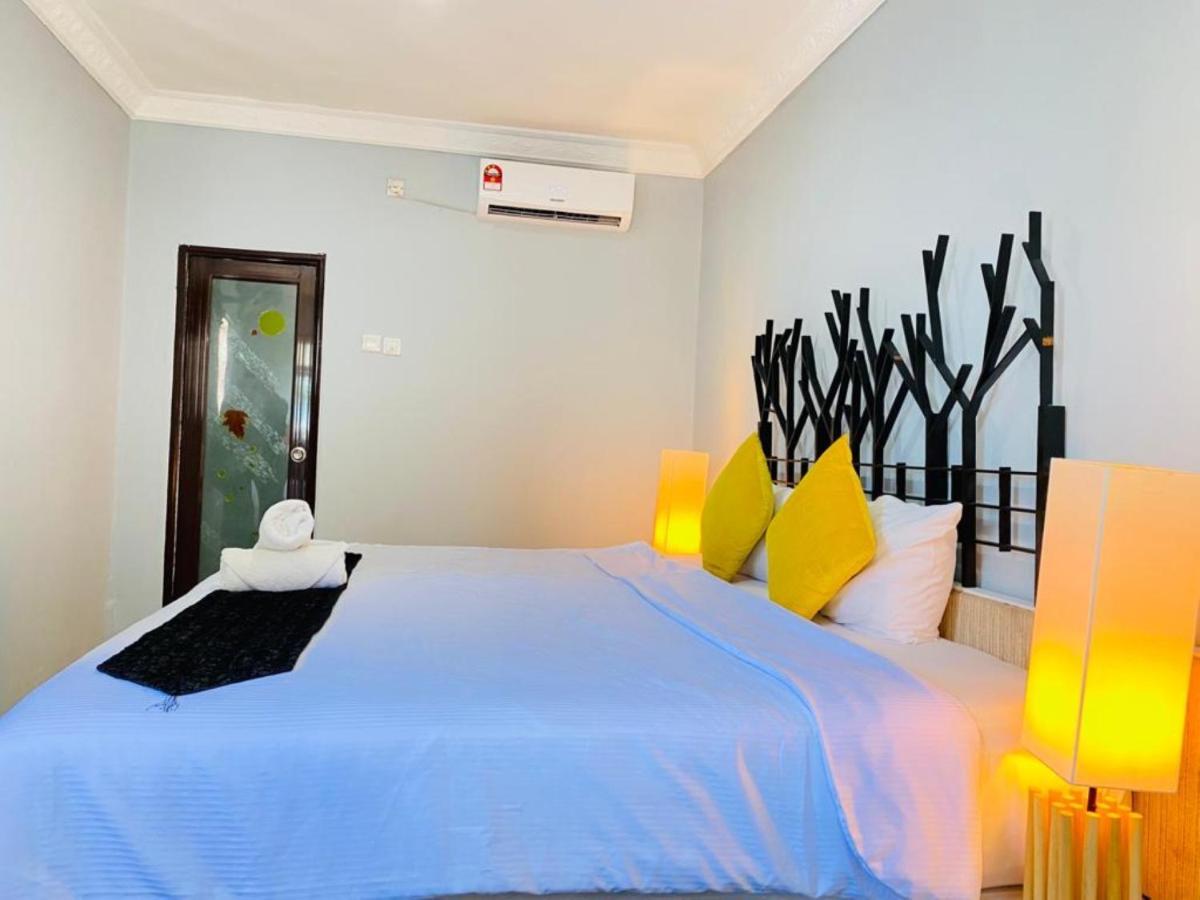 Fat Mermaid Guesthouse Pantai Cenang  Exterior foto